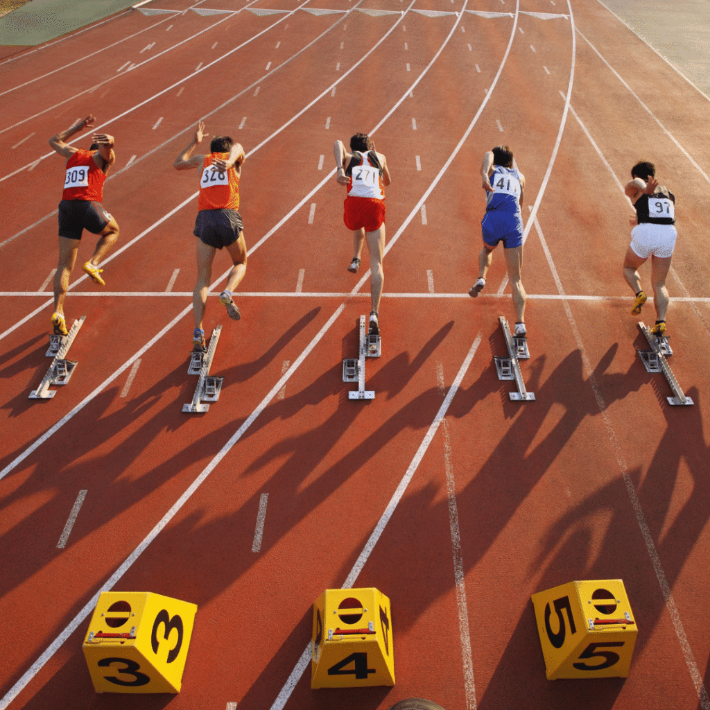 départ des coureurs sur une piste athlétisme